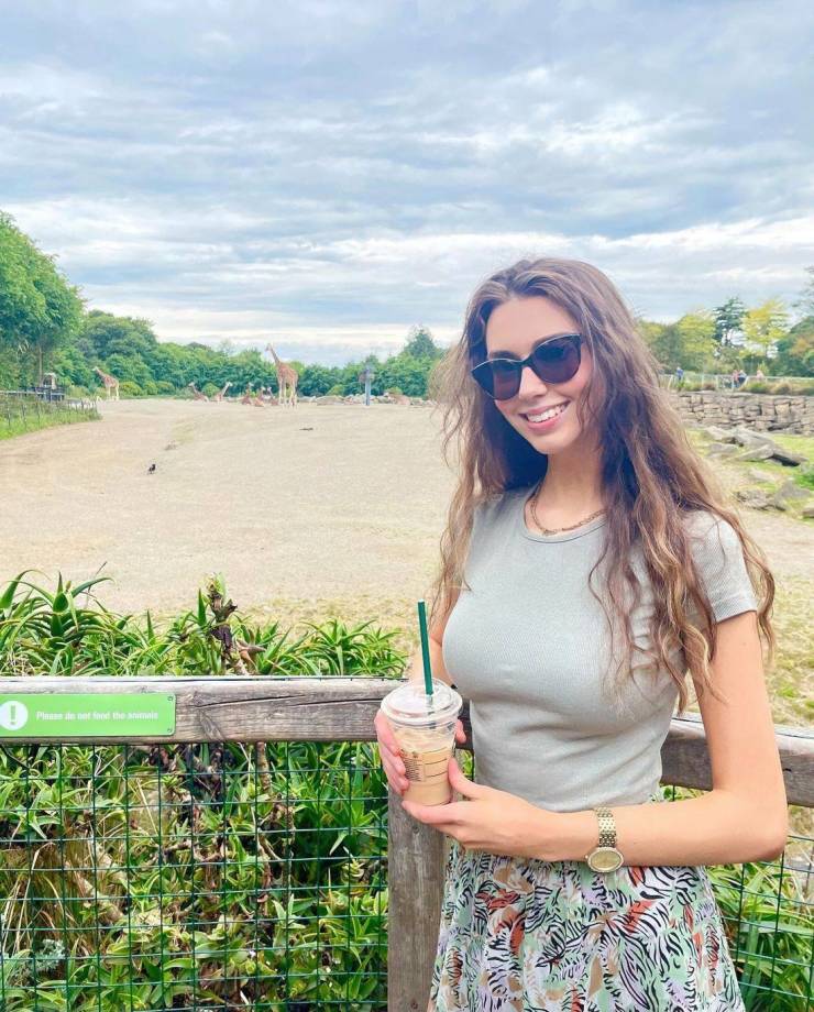 izigirls are waiting for you 37 pics 9.html - 37 HD Photos | Premium Gallery 2025