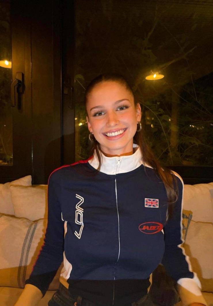 izigirls are waiting for you 36 pics 17.html - 36 HD Photos | Premium Gallery 2025