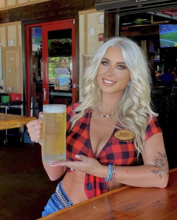 drinking never ends 42 pics 14.html - 42 HD Photos | Premium Gallery 2025