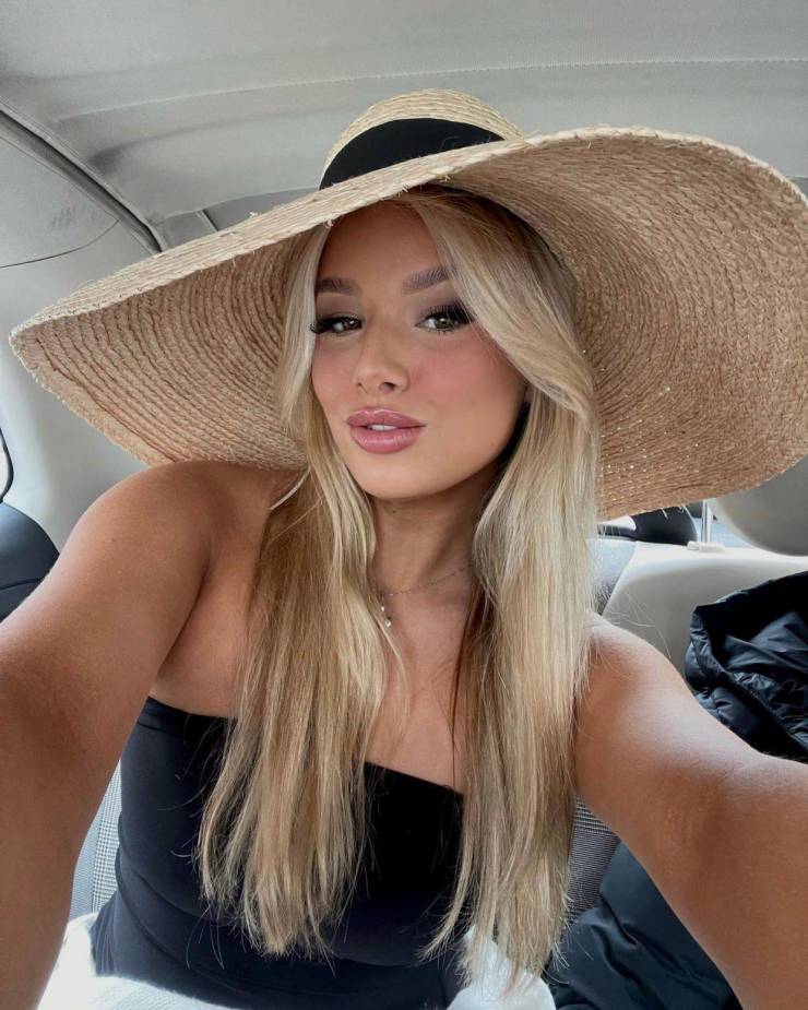 Izigirls Are Waiting For You!