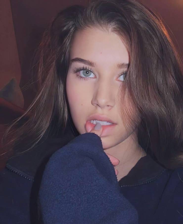 izigirls are waiting for you 30 pics 1.html - 30 HD Photos | Premium Gallery 2026