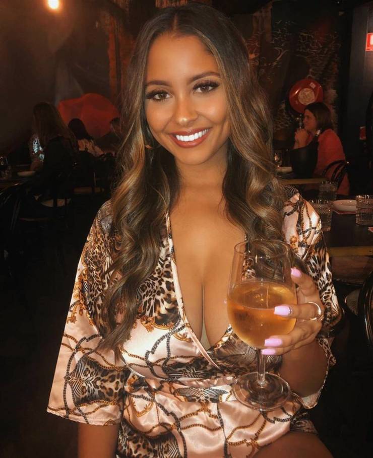 beautiful smiles 43 pics 21.html - 43 HD Photos | Premium Gallery 2026