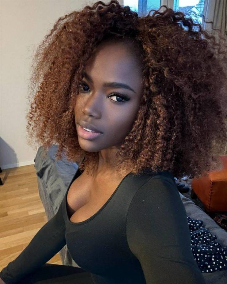 Izigirls Are Waiting For You!