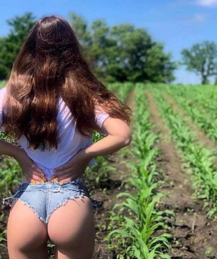 those shorts are extra short 37 pics 4.html - 37 HD Photos | Premium Gallery 2026