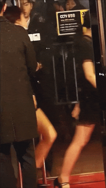 black dress that says it all 16 gifs 4.html - 1 HD GIF | Premium Gallery 2026