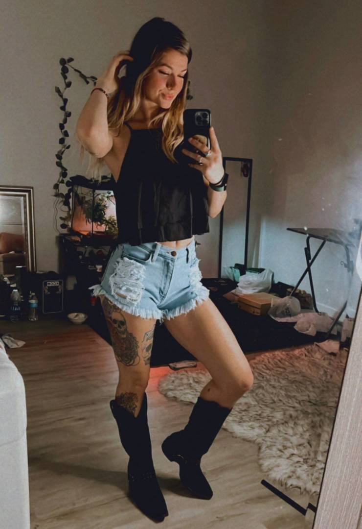 hot girls in tight jeans 34 pics 5.html - 34 HD Photos | Premium Gallery 2026