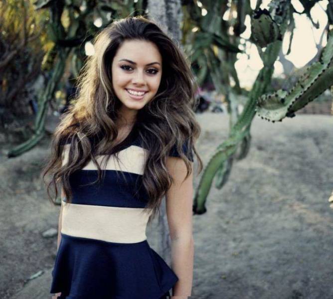 beautiful smiles 48 pics 14.html - 48 HD Photos | Premium Gallery 2026