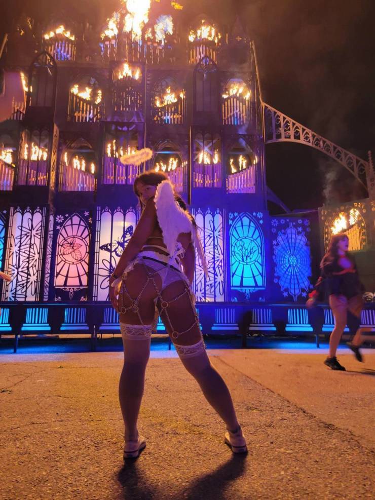 Girls Wanna Have Some Fun