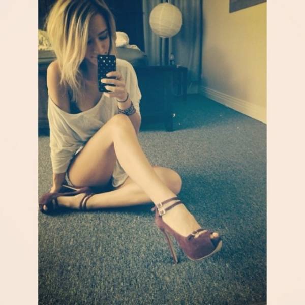 ohthose legs 50 pics 23.html - 50 HD Photos | Premium Gallery 2026