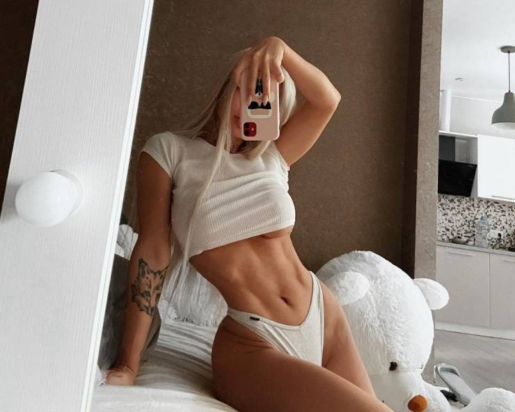 These Selfies Are Real Spicy!