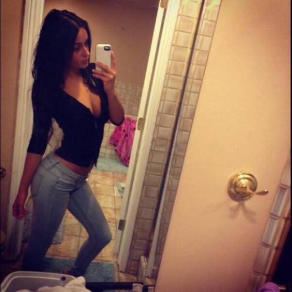hot girls in tight jeans 39 pics 1.html - 39 HD Photos | Premium Gallery 2026