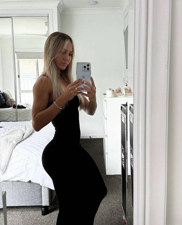 hey nice dress 33 pics 1.html - 33 HD Photos | Premium Gallery 2026