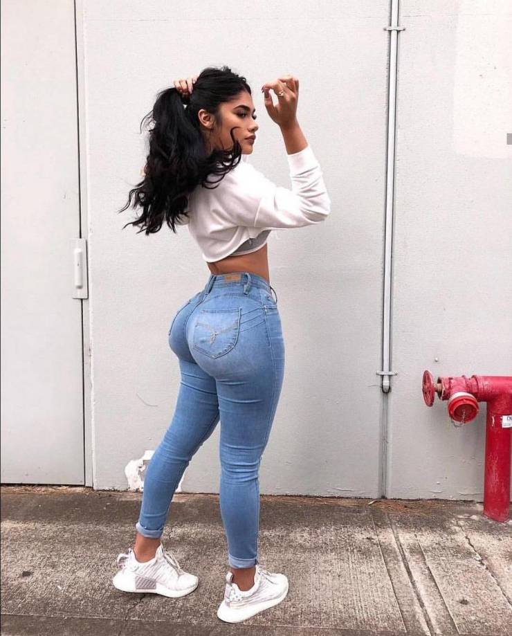 hot girls in tight jeans 35 pics 1.html - 35 HD Photos | Premium Gallery 2026
