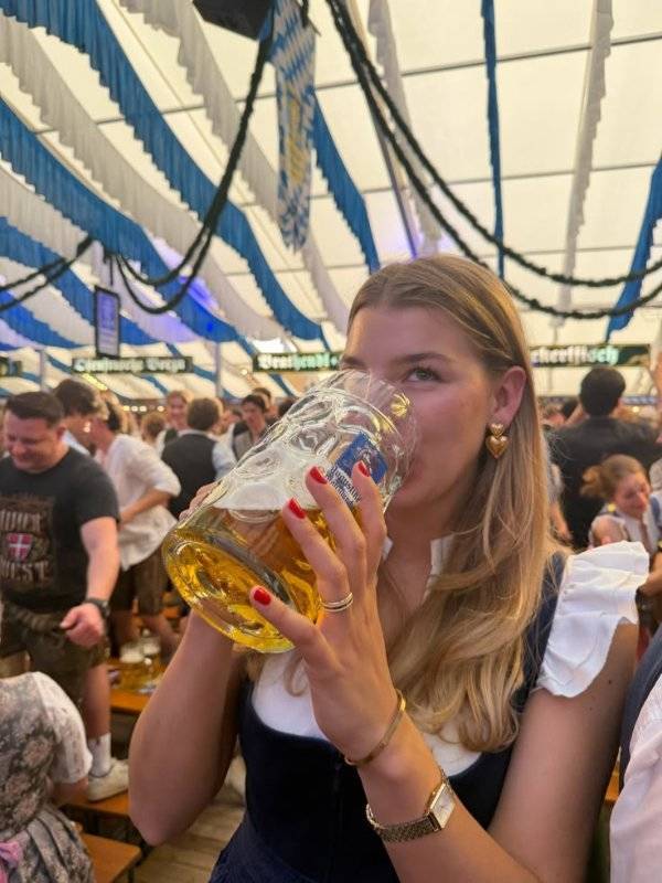 Cheers Everyone!