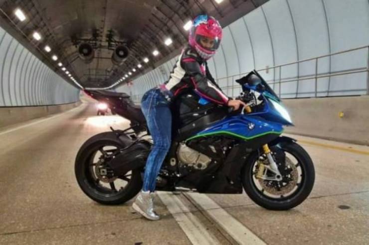 girls who love bikes 37 pics 19.html - 37 HD Photos | Premium Gallery 2026
