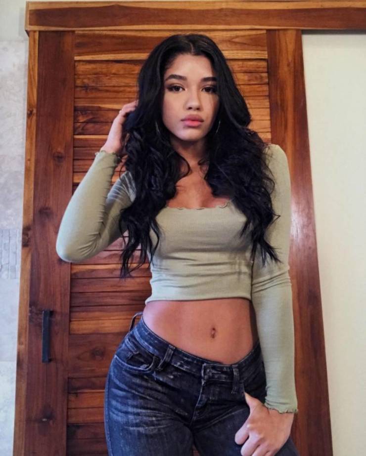 hot girls in tight jeans 45 pics 2.html - 45 HD Photos | Premium Gallery 2026