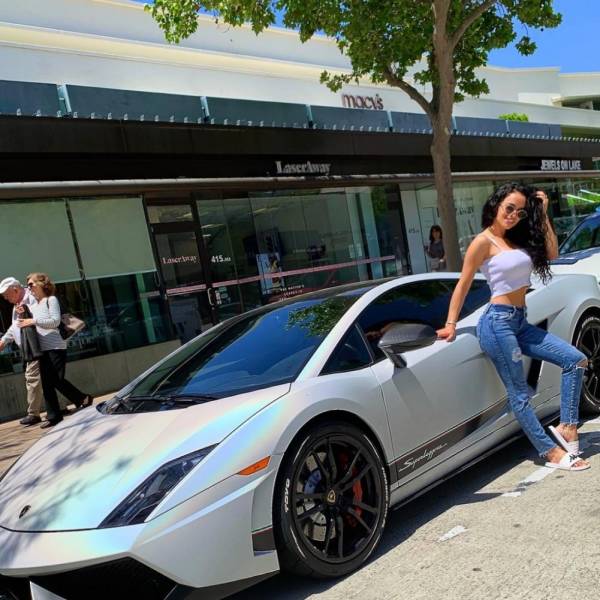 Girls Who Love Cars