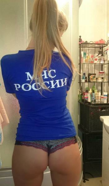 ASStronomical Butt Shots We Had to Share