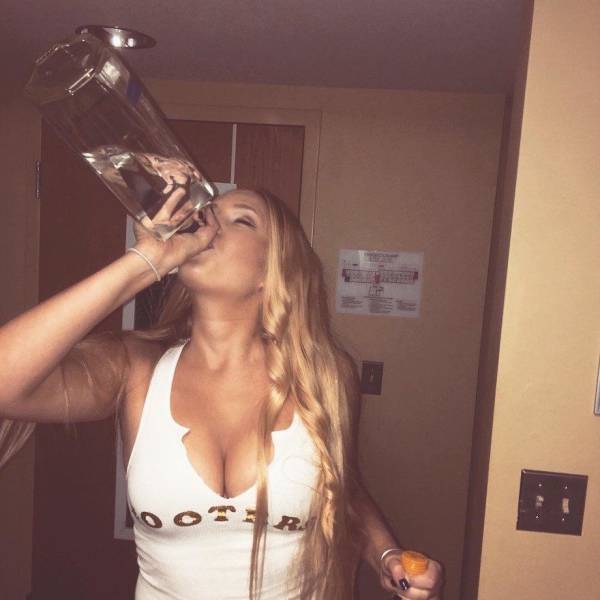 Boobs Make the World Brighte