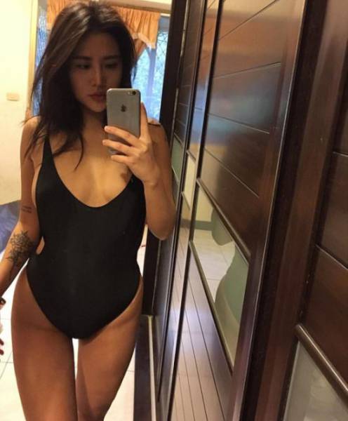 Meet The World’s Hottest Nurse!