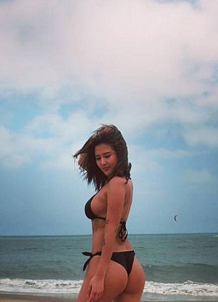 Meet The World’s Hottest Nurse!