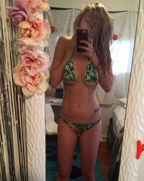 Get Ready For Some Tasty Underboob Pics