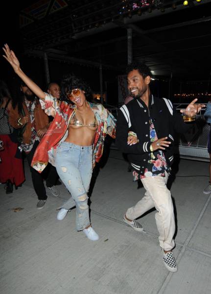 grownup corner 61 pics 12 gifs 2.html - 61 HD GIF | Premium Gallery 2017