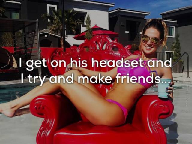 Porn Stars Like Video Games Too!