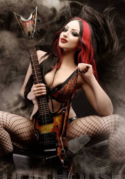 Burlesque Girls Is Exactly Why We Love Pin-Up!