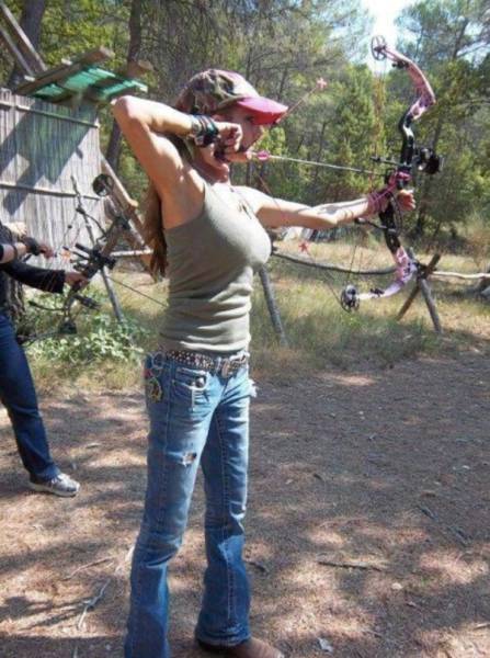These Archery Girls Will Pierce Your Heart!