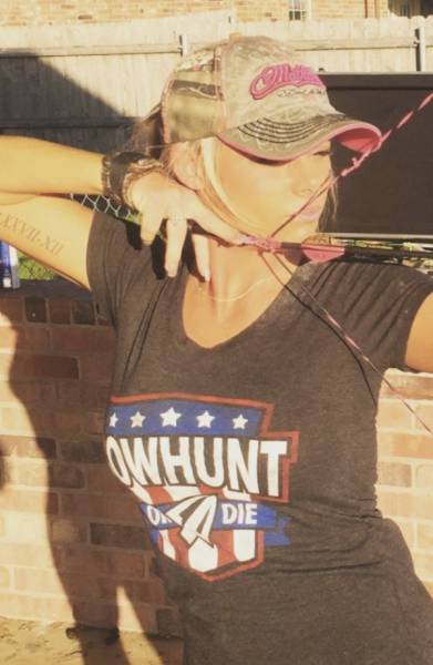 These Archery Girls Will Pierce Your Heart!