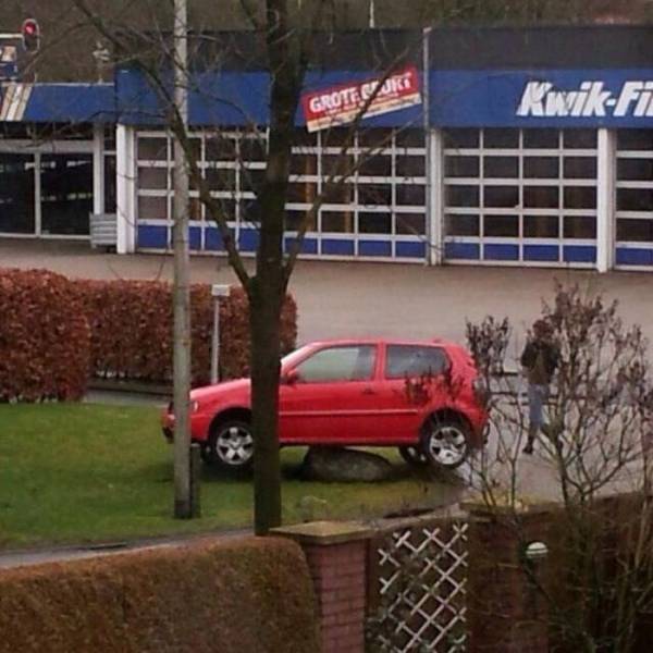 It’s Better Not To Let Girls Drive…