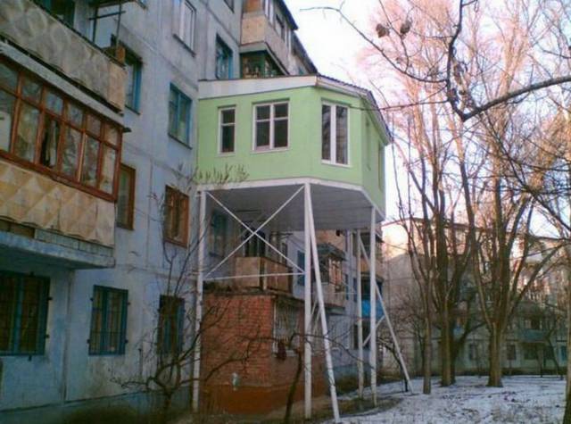 If You Visit Russia, Check The Balconies First