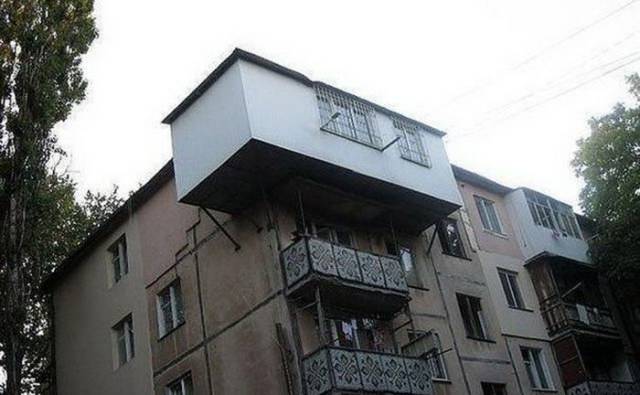 If You Visit Russia, Check The Balconies First