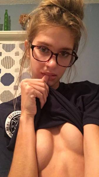 These Underboobs Will Make Your Imagination Go Wild