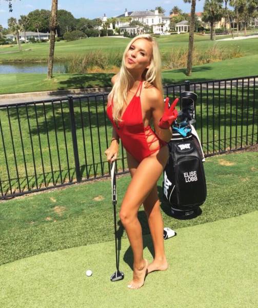 These Ladies Have Legs For Days