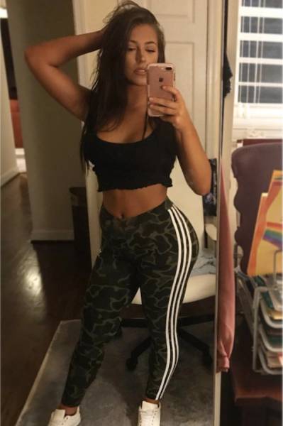 Girls With Awesome Hip Bones