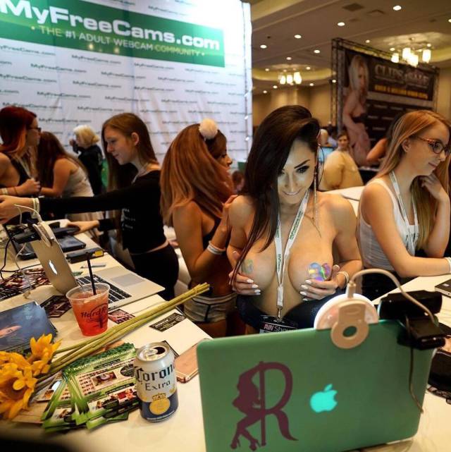 grownup corner 58 pics 7 gifs 15.html - 58 HD GIF | Premium Gallery 2017