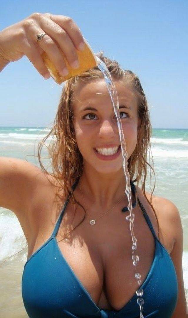 Boobs to Make the Men Drool