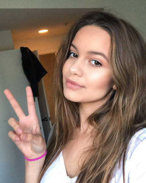 Pretty Girls Is Why We’re All Here