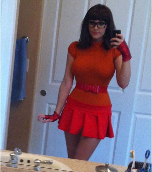 Proper Cosplay Always Involves Proper Bodies