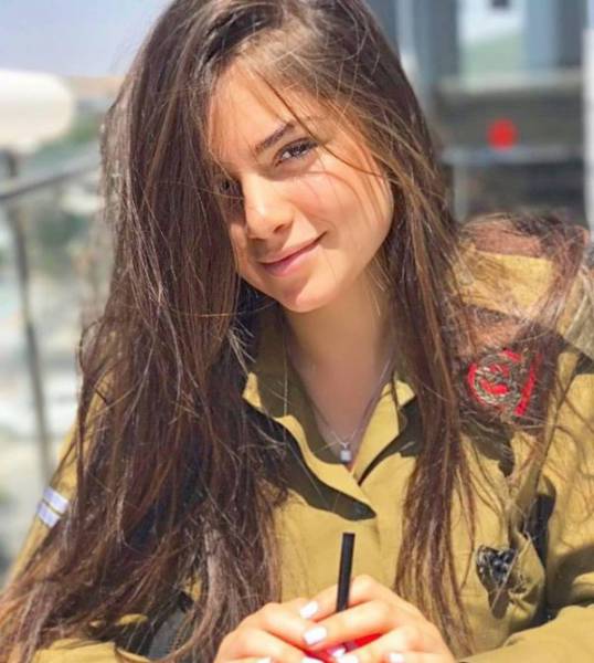 Israeli Army’s Best Weapon – Smoking Hot Bombs