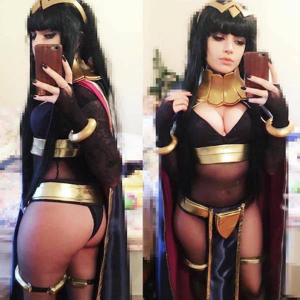 Zalaria Is The Perfect Cosplay Queen