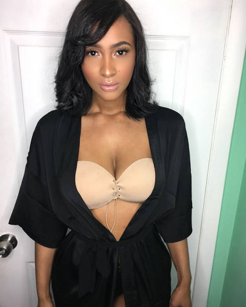 These Black Beauties Are A Real Eye Candy