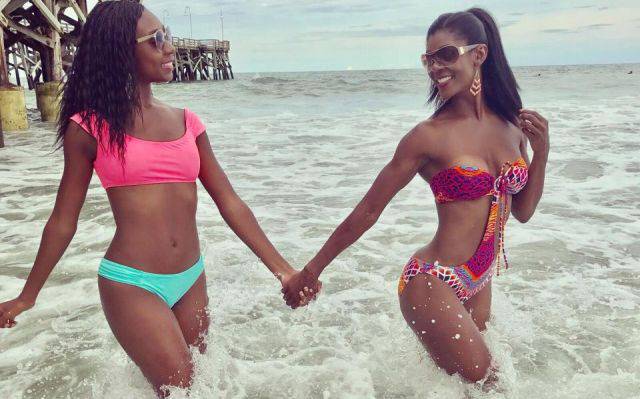 Who Is Mother And Who Is Daughter Here?!