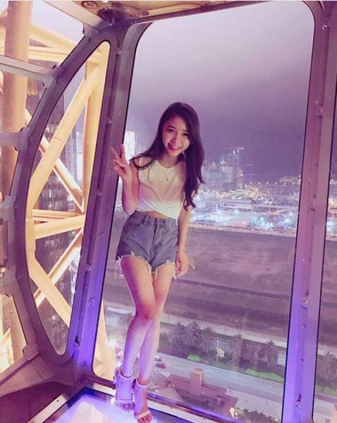 World’s Hottest Nurse Is From Taiwan