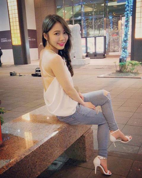 World’s Hottest Nurse Is From Taiwan