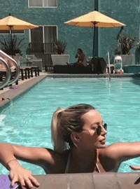 GIFs of Really Hot Girls