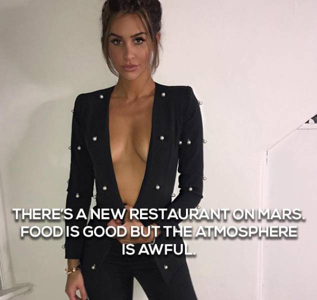 Funniest And Hottest Girls Around