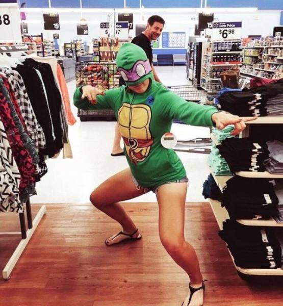 Goofy Girls Are The Best Kind Of Girlfriend